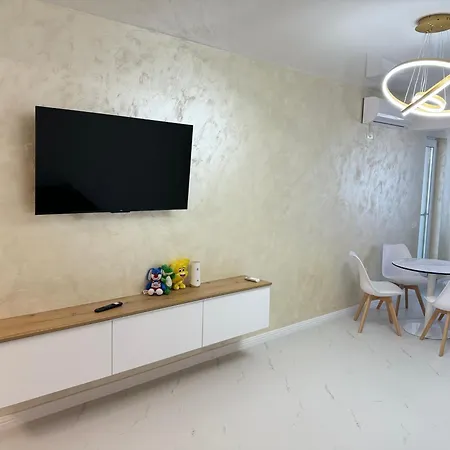 Inception By The Sea- Mgm Mamaia Nord * 那沃达利