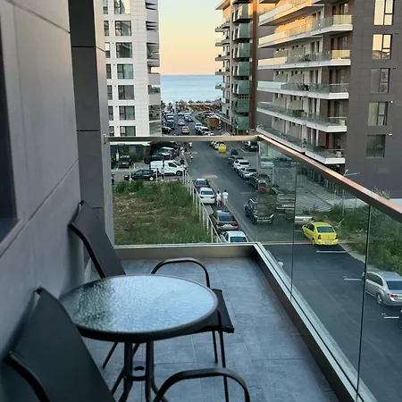 Inception By The Sea- Mgm Mamaia Nord * 那沃达利